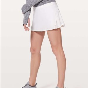Lululemon Play off the Pleats skirt